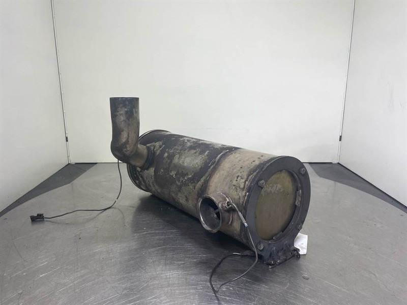 New Holland W110C - Exhaust/Auspuff/Uitlaat - Двигател за Строителна техника: снимка 4 New Holland W110C - Exhaust/Auspuff/Uitlaat - Двигател за Строителна техника: снимка 4