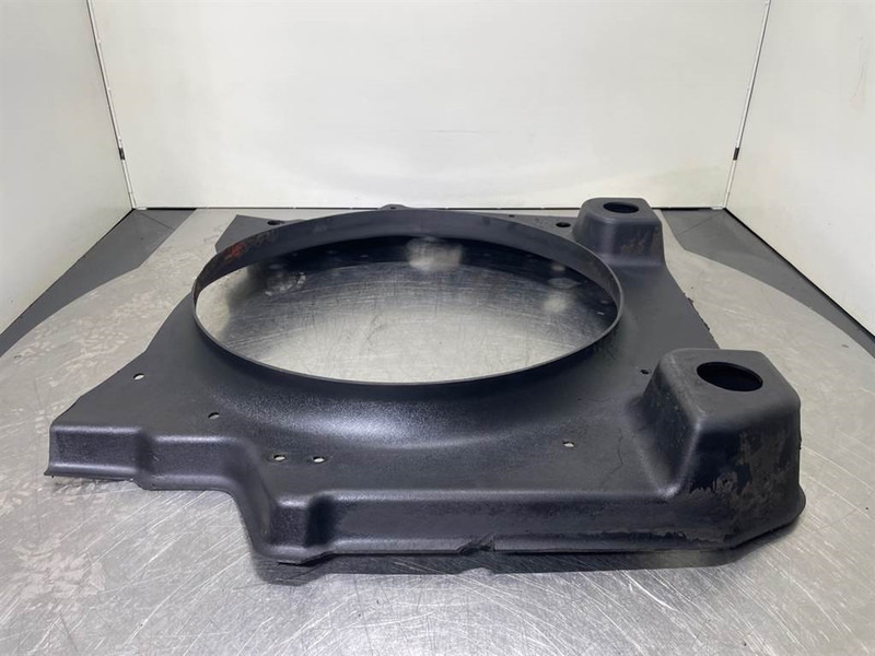 New Holland W110C-Fan guard/Schutzgitter/Koelvin afscherming - Двигател за Строителна техника: снимка 3 New Holland W110C-Fan guard/Schutzgitter/Koelvin afscherming - Двигател за Строителна техника: снимка 3