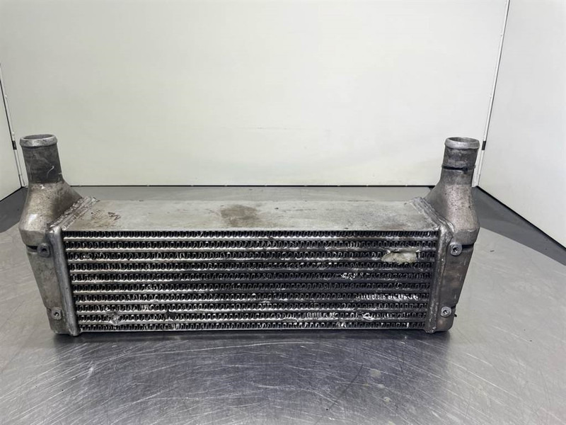 New Holland W110C - Intercooler/Kühler/Koeler - Двигател за Строителна техника: снимка 4 New Holland W110C - Intercooler/Kühler/Koeler - Двигател за Строителна техника: снимка 4