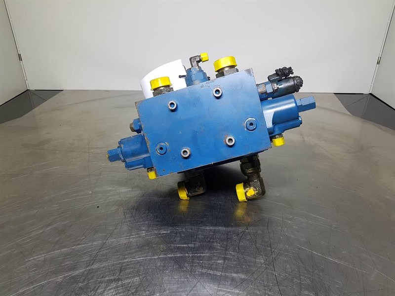 Rexroth M6-1116-00/3M6 - Fiat-Hitachi W170 - Valve - Хидравлика: снимка 3 Rexroth M6-1116-00/3M6 - Fiat-Hitachi W170 - Valve - Хидравлика: снимка 3