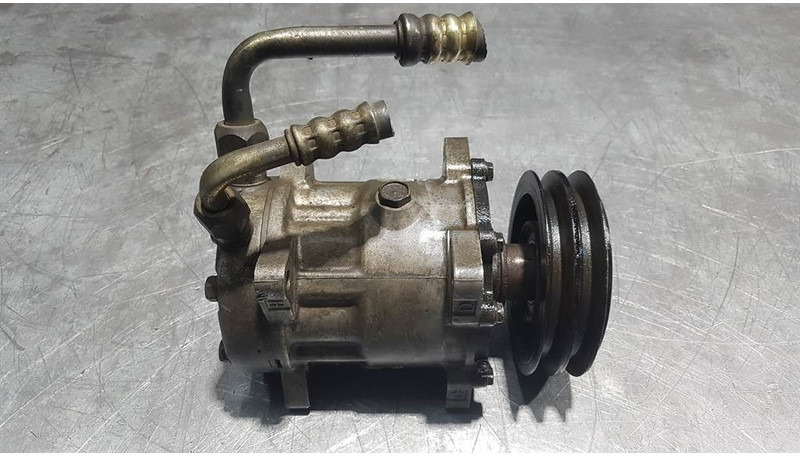 SANDEN U4652 - Compressor/Kompressor/Aircopomp - Компресор климатик за Строителна техника: снимка 2 SANDEN U4652 - Compressor/Kompressor/Aircopomp - Компресор климатик за Строителна техника: снимка 2
