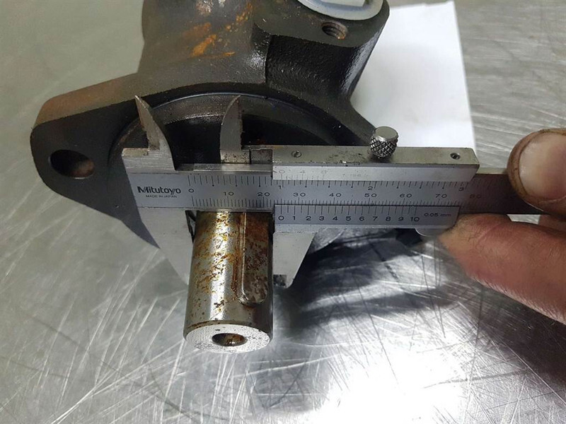 Sauer Danfoss OMP32-151-0341-Hydraulic motor/Hydraulikmotor - Хидравлика за Строителна техника: снимка 5 Sauer Danfoss OMP32-151-0341-Hydraulic motor/Hydraulikmotor - Хидравлика за Строителна техника: снимка 5