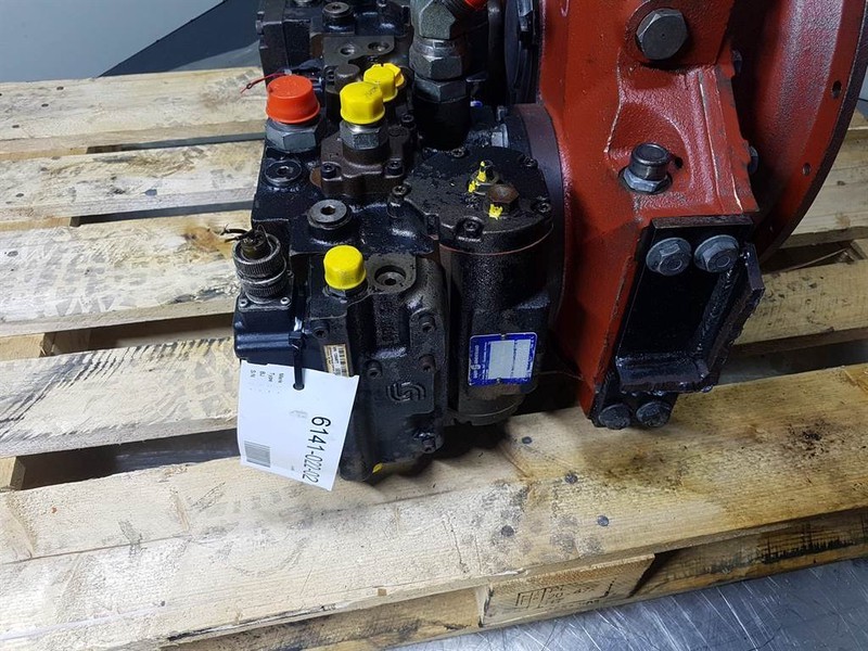 Sauer Sundstrand 42L41DE1A602B2B - Drive pump/Fahr - Хидравлика: снимка 1 Sauer Sundstrand 42L41DE1A602B2B - Drive pump/Fahr - Хидравлика: снимка 1