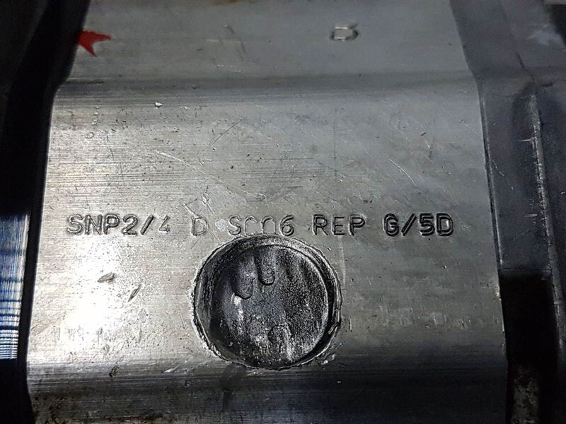 Sauer Sundstrand SNP2/4DSC06REPG/5D - Gearpump/Zah - Хидравлика за Строителна техника: снимка 5 Sauer Sundstrand SNP2/4DSC06REPG/5D - Gearpump/Zah - Хидравлика за Строителна техника: снимка 5