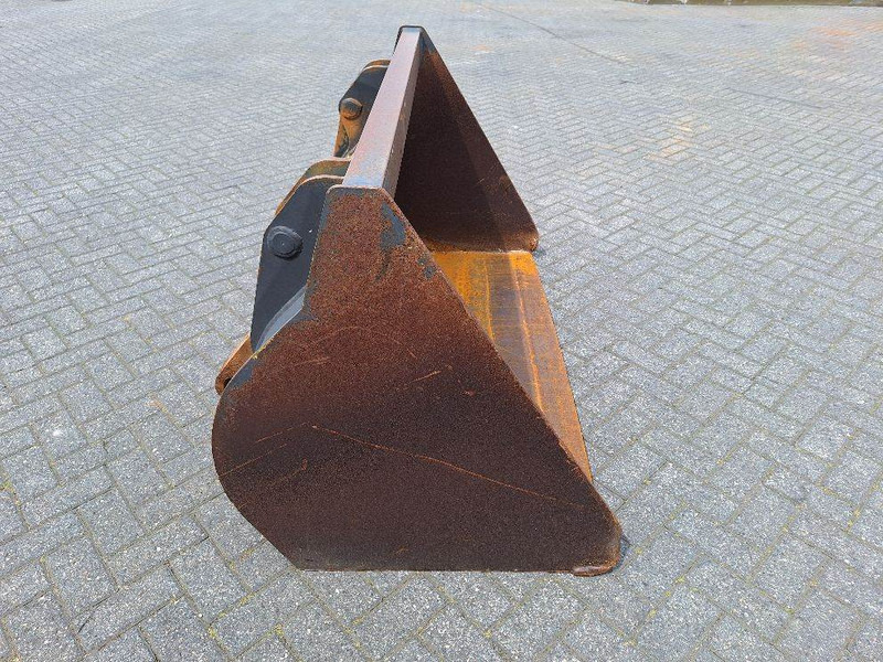 Schaeff SKL863 - 1,60MTR - Bucket/Schaufel/Dichte bak - Кофа за Строителна техника: снимка 3 Schaeff SKL863 - 1,60MTR - Bucket/Schaufel/Dichte bak - Кофа за Строителна техника: снимка 3