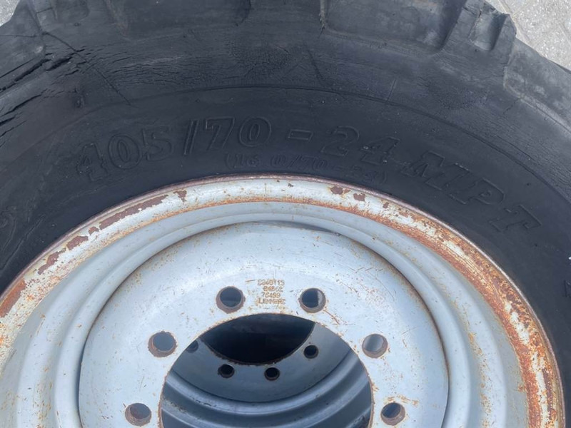 Schaeff SKS661-BKT 405/70-24 (16/70-24)-Tire/Reifen/Band - Гуми и джанти за Строителна техника: снимка 4 Schaeff SKS661-BKT 405/70-24 (16/70-24)-Tire/Reifen/Band - Гуми и джанти за Строителна техника: снимка 4