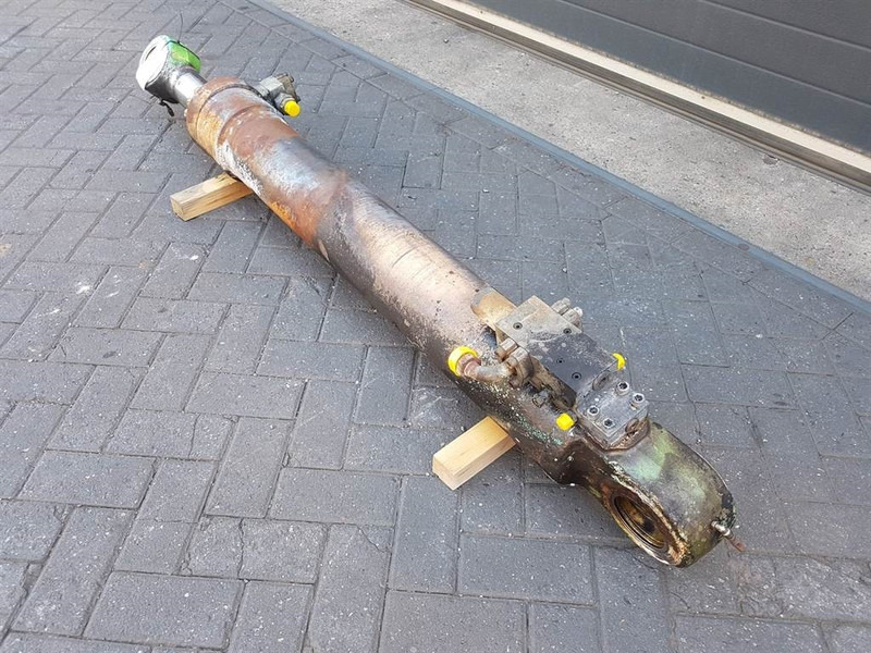 Sennebogen 818 - Lifting cylinder/Hubzylinder/Hefcilinder - Хидравлика: снимка 3 Sennebogen 818 - Lifting cylinder/Hubzylinder/Hefcilinder - Хидравлика: снимка 3