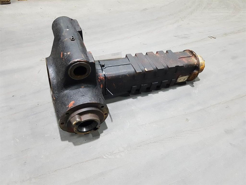 Terex Schaeff SKL833-AP-R725-Axle housing/Achskörper/Astrechter - Ос и части за Строителна техника: снимка 3 Terex Schaeff SKL833-AP-R725-Axle housing/Achskörper/Astrechter - Ос и части за Строителна техника: снимка 3