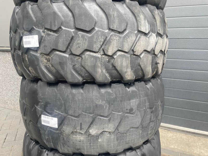 Terex TL120-Barkley 405/70R20-Tire/Reifen/Band - Гуми и джанти за Строителна техника: снимка 4 Terex TL120-Barkley 405/70R20-Tire/Reifen/Band - Гуми и джанти за Строителна техника: снимка 4