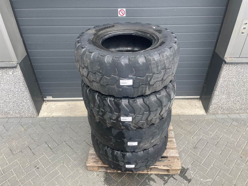 Terex TL120-Barkley 405/70R20-Tire/Reifen/Band - Гуми и джанти за Строителна техника: снимка 2 Terex TL120-Barkley 405/70R20-Tire/Reifen/Band - Гуми и джанти за Строителна техника: снимка 2