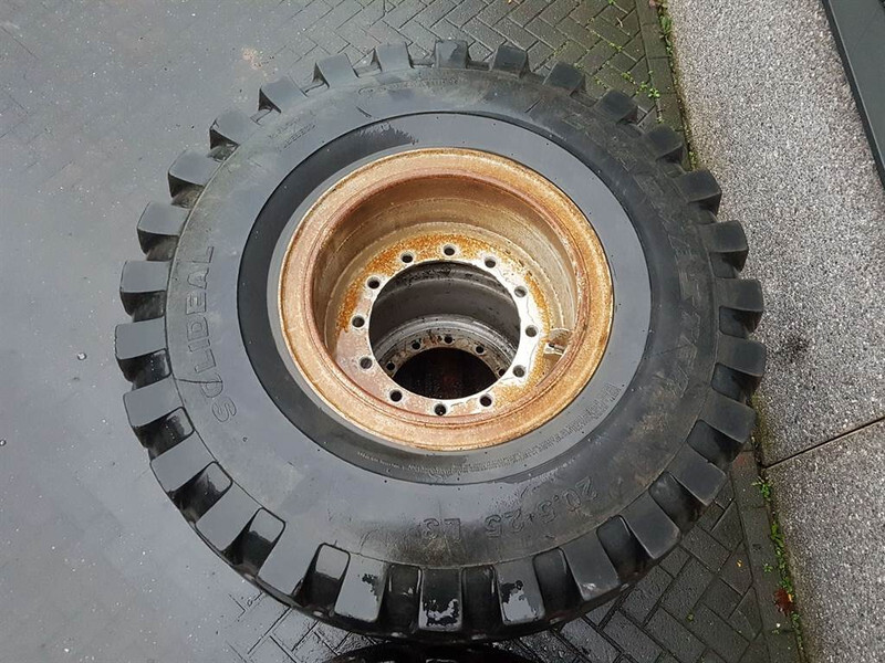 Terex TL210-Solideal 20.5-25-Tire/Reifen/Band - Гуми и джанти за Строителна техника: снимка 4 Terex TL210-Solideal 20.5-25-Tire/Reifen/Band - Гуми и джанти за Строителна техника: снимка 4