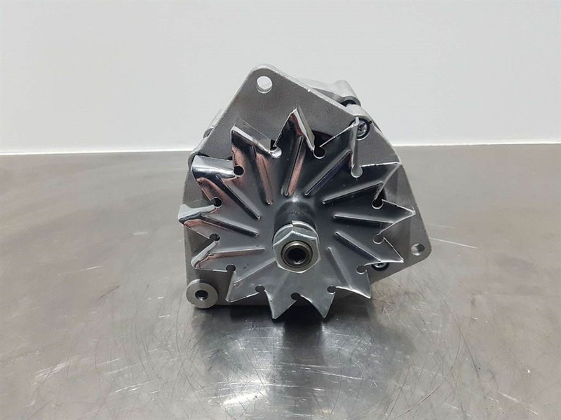 Terex TL70S-14V 95A-Alternator/Lichtmaschine/Dynamo - Двигател за Строителна техника: снимка 2 Terex TL70S-14V 95A-Alternator/Lichtmaschine/Dynamo - Двигател за Строителна техника: снимка 2