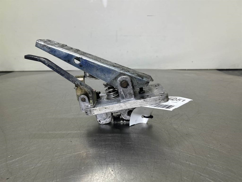 Terex TW150-6041506-Brake pedal/Bremspedal/Rempedaal - Кабина и интериор за Строителна техника: снимка 2 Terex TW150-6041506-Brake pedal/Bremspedal/Rempedaal - Кабина и интериор за Строителна техника: снимка 2