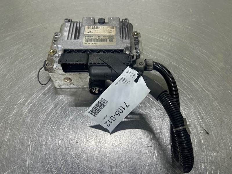 Terex TW150-6105408/6086501-ECU/Control box/Steuermodul - Електрическа система за Строителна техника: снимка 3 Terex TW150-6105408/6086501-ECU/Control box/Steuermodul - Електрическа система за Строителна техника: снимка 3