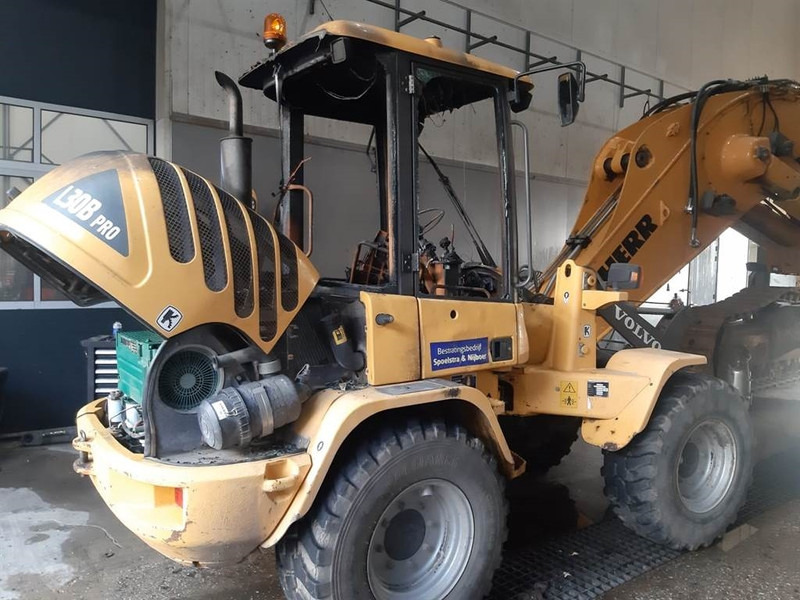 Volvo L 30 B-Z / SX (For parts) - Колесен товарач: снимка 5 Volvo L 30 B-Z / SX (For parts) - Колесен товарач: снимка 5
