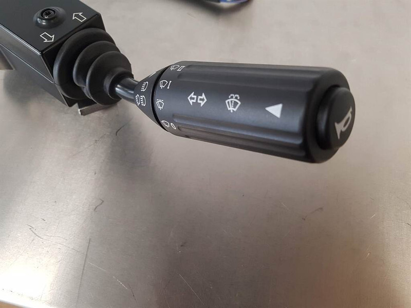 Volvo L20B/L25B - ZM2808703 - Steer col switch - Превключвател на кормилната колона за Строителна техника: снимка 3 Volvo L20B/L25B - ZM2808703 - Steer col switch - Превключвател на кормилната колона за Строителна техника: снимка 3