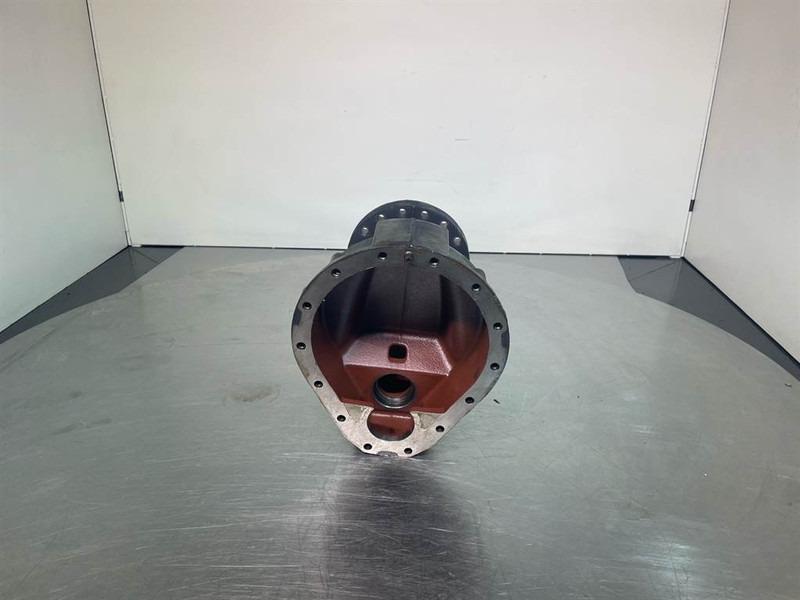 Лизинг на Volvo L30-15209845 - 4472339070 Axle housing/Achskörper Volvo L30-15209845 - 4472339070 Axle housing/Achskörper: снимка 8