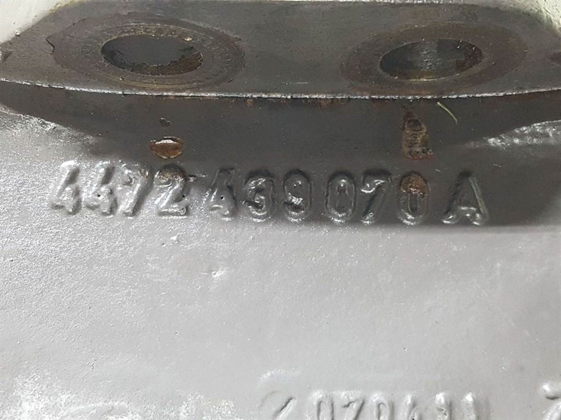 Ос и части за Строителна техника Volvo L30-ZF AV-230-Axle housing/Achskörper/Astrechter: снимка 6