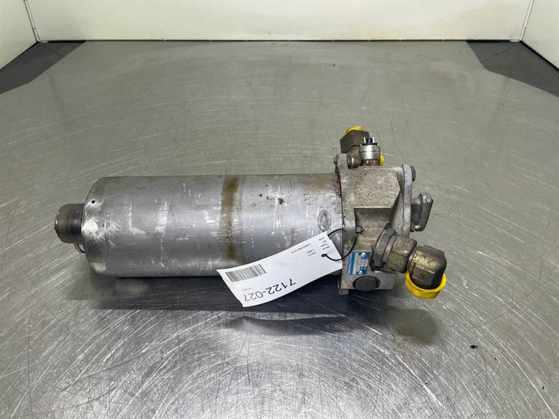 Volvo L30D-ZM2807871-Suction Filter - Хидравлика за Строителна техника: снимка 2 Volvo L30D-ZM2807871-Suction Filter - Хидравлика за Строителна техника: снимка 2