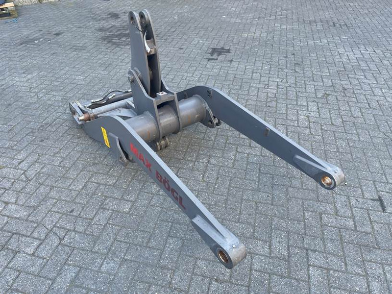 Volvo L30G-ZM2810515-Lifting framework/Schaufelarm/Giek - Стрела за Строителна техника: снимка 3 Volvo L30G-ZM2810515-Lifting framework/Schaufelarm/Giek - Стрела за Строителна техника: снимка 3