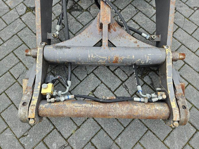 Volvo L35B-ZM2810515-Lifting framework/Schaufelarm/Giek - Стрела за Строителна техника: снимка 5 Volvo L35B-ZM2810515-Lifting framework/Schaufelarm/Giek - Стрела за Строителна техника: снимка 5