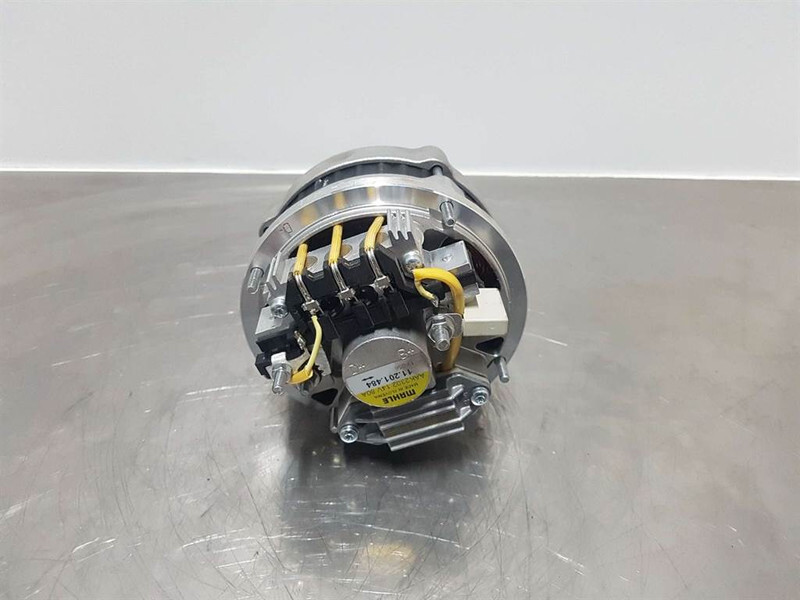 Volvo ZM2904893-Deutz-12V 80A-Alternator/Lichtmaschine - Двигател за Строителна техника: снимка 4 Volvo ZM2904893-Deutz-12V 80A-Alternator/Lichtmaschine - Двигател за Строителна техника: снимка 4