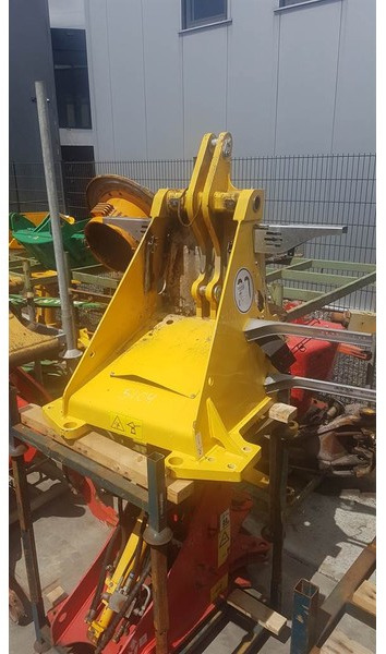 Yanmar V80 Speeder - Chassis/Frame - Рама/ Шаси за Строителна техника: снимка 1 Yanmar V80 Speeder - Chassis/Frame - Рама/ Шаси за Строителна техника: снимка 1