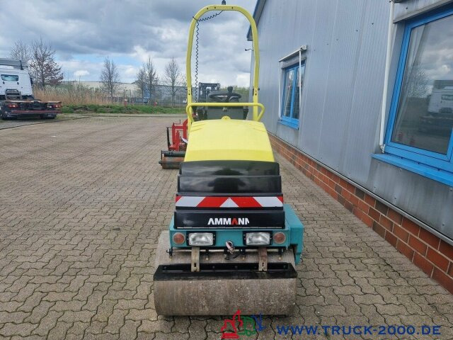 Валяк Ammann AV 16-2 Tandem Vibrationswalze Kanten Schneider: снимка 8