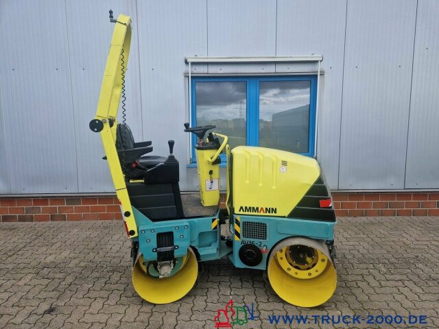 Валяк Ammann AV 16-2 Tandem Vibrationswalze Kanten Schneider: снимка 11