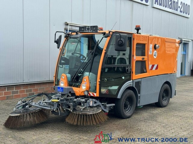 Andere DULEVO 2000 3 Besen- 4x4Allrad- 4 Radlenkung - Мотометачна машина: снимка 3 Andere DULEVO 2000 3 Besen- 4x4Allrad- 4 Radlenkung - Мотометачна машина: снимка 3