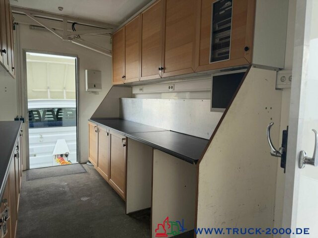 Магазин камион Iveco Daily 35C13 mit Promotion- Verkaufs- Showbühne: снимка 12