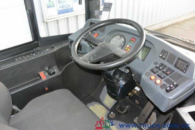 MAN Solaris Urbino 40 Sitz-& 63 Stehplätze Dachklima - Градски автобус: снимка 2 MAN Solaris Urbino 40 Sitz-& 63 Stehplätze Dachklima - Градски автобус: снимка 2