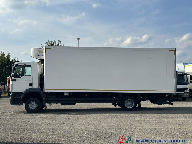 Рефрижератор камион MAN TGL 15.290 Tiefkühl Carrier -20 Rolltor/LBW: снимка 8