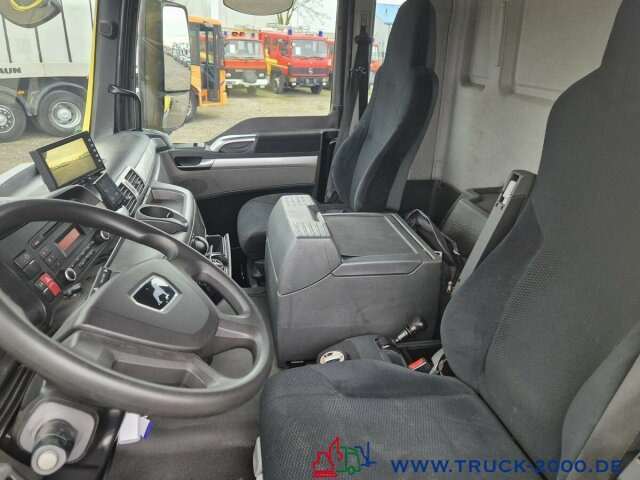 Interior photo 2: Мултилифт с кука камион, Камион с кран MAN TGS 26.320 Meiller RK 2070+ Kran MKG HLK 177+FB