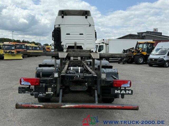 MAN TGX 26.480 XLX Haus Bett hydr Hub Multi Wechsler - Контейнеровоз/ Сменна каросерия камион: снимка 3 MAN TGX 26.480 XLX Haus Bett hydr Hub Multi Wechsler - Контейнеровоз/ Сменна каросерия камион: снимка 3