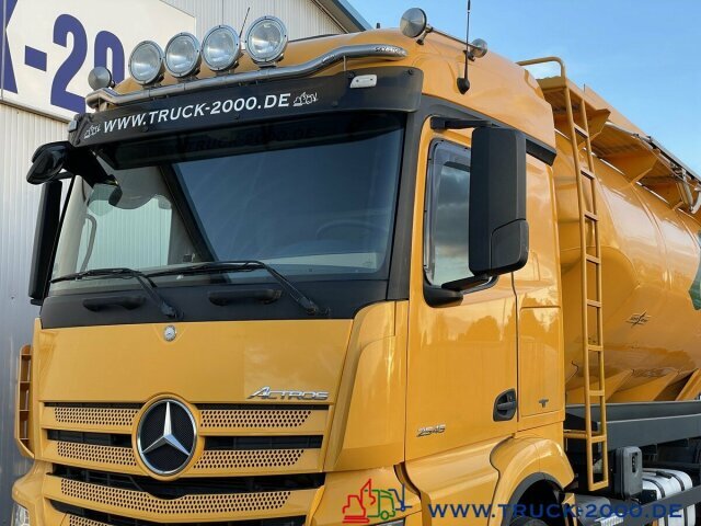 Mercedes-Benz Actros 2545 Silo 31m³ Getreide Staub Rieselgüter - Камион цистерна: снимка 3 Mercedes-Benz Actros 2545 Silo 31m³ Getreide Staub Rieselgüter - Камион цистерна: снимка 3