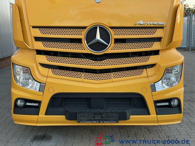 Mercedes-Benz Actros 2545 Silo 31m³ Getreide Staub Rieselgüter - Камион цистерна: снимка 4 Mercedes-Benz Actros 2545 Silo 31m³ Getreide Staub Rieselgüter - Камион цистерна: снимка 4