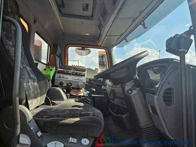 Mercedes-Benz Atego 1518 Bucher Cityfant60 mit Separat Motor - Мотометачна машина: снимка 3 Mercedes-Benz Atego 1518 Bucher Cityfant60 mit Separat Motor - Мотометачна машина: снимка 3