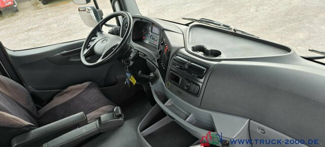 Mercedes-Benz Axor 2536 Palfinger PK 18001 HP Nur 233.964 KM - Бордови камион, Камион с кран: снимка 4 Mercedes-Benz Axor 2536 Palfinger PK 18001 HP Nur 233.964 KM - Бордови камион, Камион с кран: снимка 4