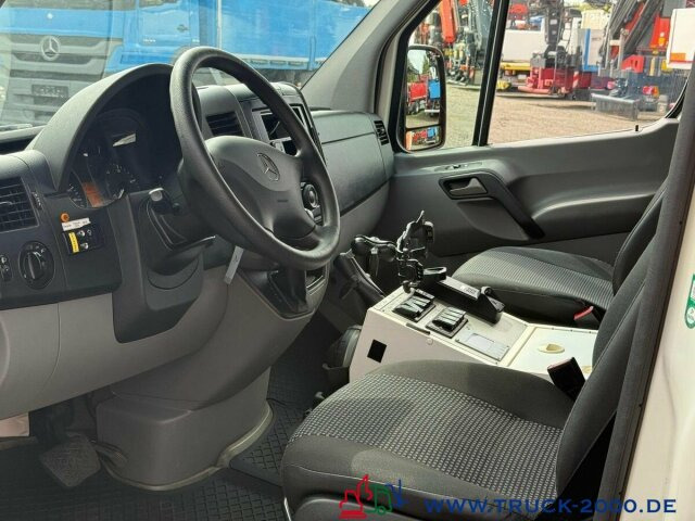 Лизинг на Mercedes-Benz Sprinter 516 Fahrtec RTW Luftfederung Retarder Mercedes-Benz Sprinter 516 Fahrtec RTW Luftfederung Retarder: снимка 6