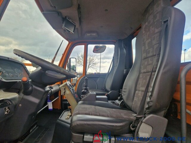 Unimog U300 4x4 Zapfwelle Arbeitsplatte Nur 113.106 KM - Самосвал камион: снимка 5 Unimog U300 4x4 Zapfwelle Arbeitsplatte Nur 113.106 KM - Самосвал камион: снимка 5