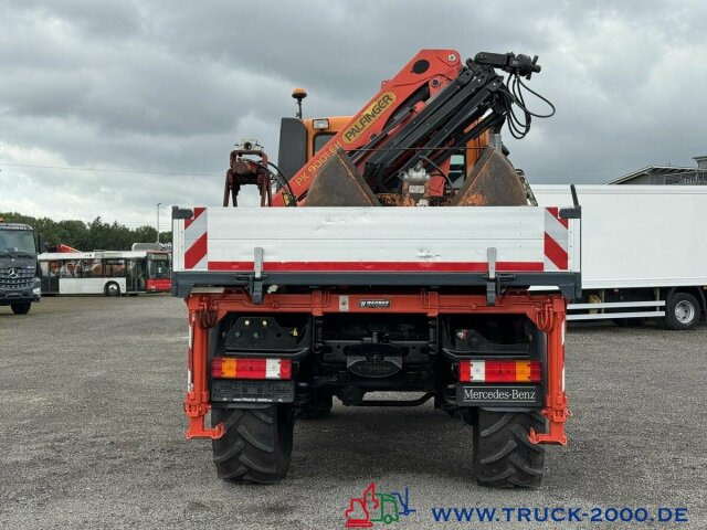 Unimog U400 4x4 PK9001 5.+6.Steuerkreis Zapfwelle 286PS - Бордови камион, Камион с кран: снимка 4 Unimog U400 4x4 PK9001 5.+6.Steuerkreis Zapfwelle 286PS - Бордови камион, Камион с кран: снимка 4