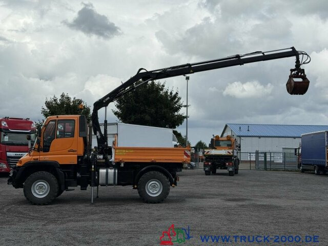 Unimog Unimog U300 4x4 Hiab Kran mit original 60.212 Km - Самосвал камион, Камион с кран: снимка 3 Unimog Unimog U300 4x4 Hiab Kran mit original 60.212 Km - Самосвал камион, Камион с кран: снимка 3
