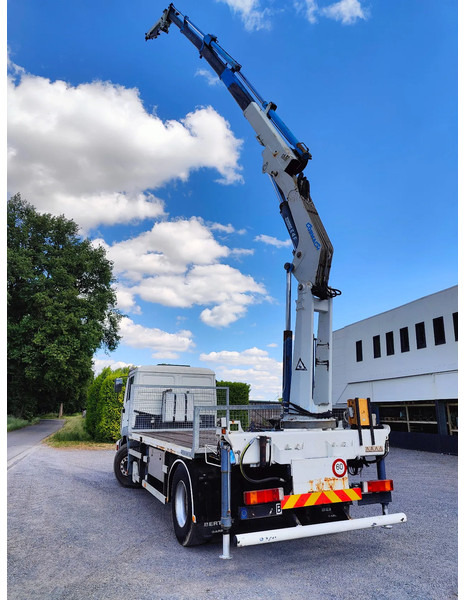 MAN 18.410 F2000 Cormach 22000 E4F + jib - Бордови камион, Камион с кран: снимка 2 MAN 18.410 F2000 Cormach 22000 E4F + jib - Бордови камион, Камион с кран: снимка 2