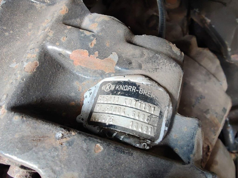 MAN Remklauwen / Brake calipers F2000 / TGA - Спирачен апарат за Камион: снимка 5 MAN Remklauwen / Brake calipers F2000 / TGA - Спирачен апарат за Камион: снимка 5