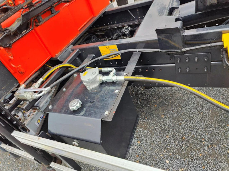 Мултилифт с кука камион, Камион с кран MAN TGL 12.250 City-Abroller Container + Palfinger PK5001 Remote: снимка 16 Мултилифт с кука камион, Камион с кран MAN TGL 12.250 City-Abroller Container + Palfinger PK5001 Remote: снимка 16