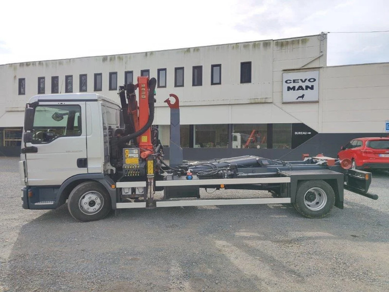 MAN TGL 12.250 Containersysteem met kraan Palfinger PK9001 + Remote - Мултилифт с кука камион, Камион с кран: снимка 5 MAN TGL 12.250 Containersysteem met kraan Palfinger PK9001 + Remote - Мултилифт с кука камион, Камион с кран: снимка 5