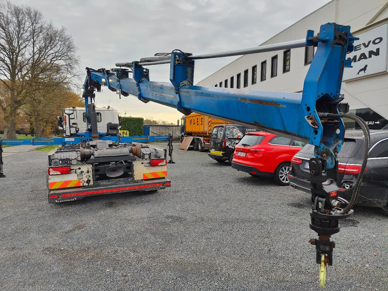 Scania P360 8x2 Tridem container Crane HIAB 244 - Мултилифт с кука камион, Камион с кран: снимка 4 Scania P360 8x2 Tridem container Crane HIAB 244 - Мултилифт с кука камион, Камион с кран: снимка 4