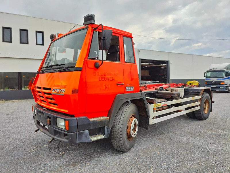 Steyr 19S31 19S32 Container Marrel - Мултилифт с кука камион: снимка 2 Steyr 19S31 19S32 Container Marrel - Мултилифт с кука камион: снимка 2