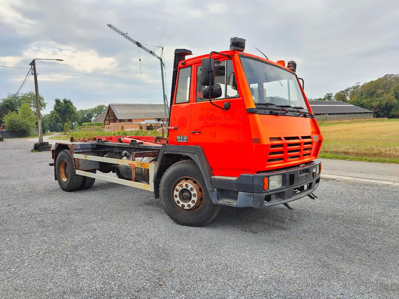 Steyr 19S31 19S32 Container Marrel - Мултилифт с кука камион: снимка 1 Steyr 19S31 19S32 Container Marrel - Мултилифт с кука камион: снимка 1